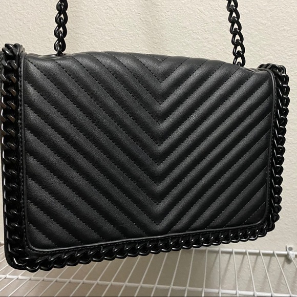 Aldo Handbags - Like New Black Aldo Purse